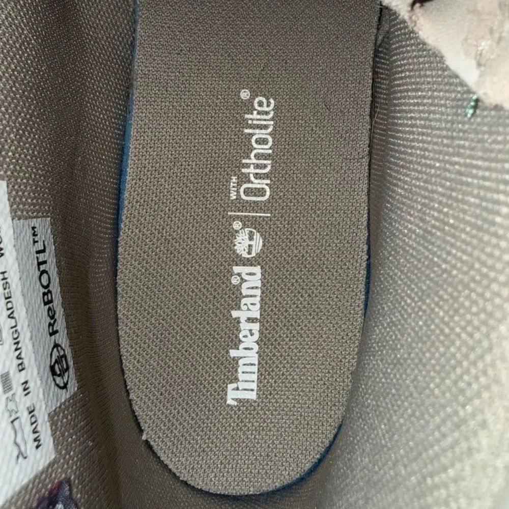 Timberland Women's Off-White Combat Boots - Picture 6 of 8